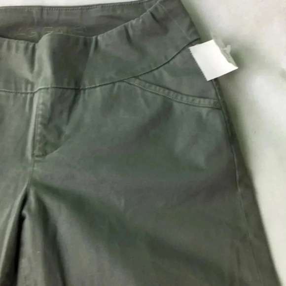 Jageans shorts 4 - Picture 8 of 16